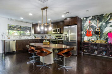 Online design Eclectic Kitchen by Marcy G. thumbnail