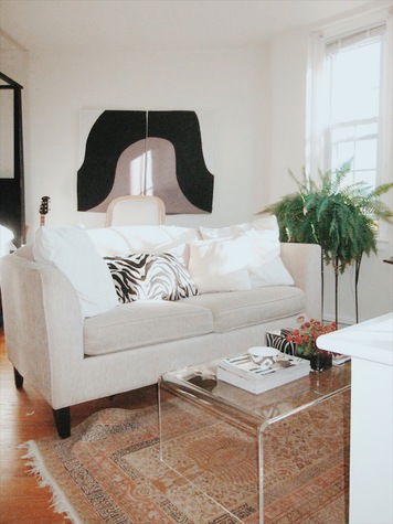 Online design Eclectic Living Room by Christina T. thumbnail
