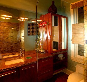 Online design Modern Bathroom by Lorra R. thumbnail