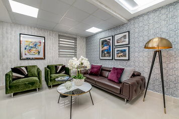 Online design Eclectic Living Room by Jatnna M. thumbnail