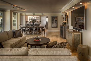 Online design Transitional Combined Living/Dining by Theresa G. thumbnail