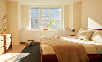 Online design Modern Bedroom by Shamus M. thumbnail