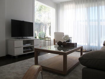 Online design Traditional Living Room by Marisa G. thumbnail