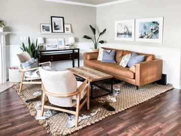 Online design Contemporary Living Room by Casey H. thumbnail