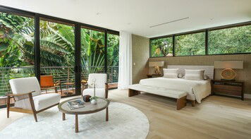 Online design Contemporary Bedroom by Taize M. thumbnail