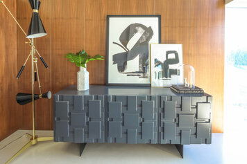 Online design Modern Living Room by Michelle B. thumbnail