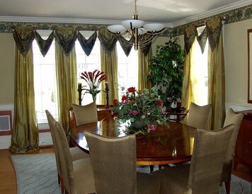 Online design Transitional Dining Room by Lorra R. thumbnail