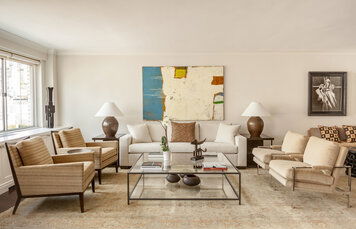 Online design Transitional Living Room by Leonora M. thumbnail