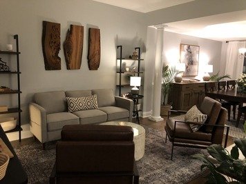 Online design Traditional Living Room by Arlene D. thumbnail