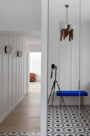 Online design Eclectic Hallway/Entry by Christina N. thumbnail