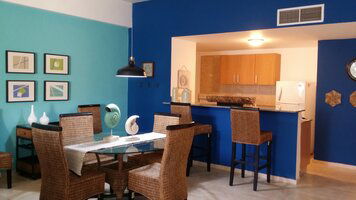 Online design Beach Combined Living/Dining by Allison E. thumbnail