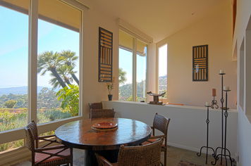 Online design Contemporary Dining Room by Lisa D. thumbnail