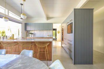 Online design Modern Kitchen by Michelle B. thumbnail