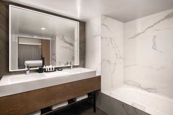 Online design Transitional Bathroom by Jennifer C. thumbnail