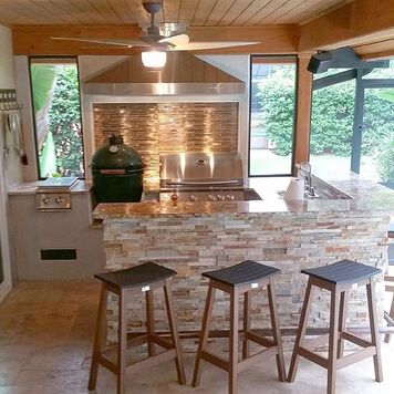 Online design Transitional Patio by Yumilka S. thumbnail