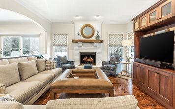 Online design Transitional Living Room by Eileen P. thumbnail