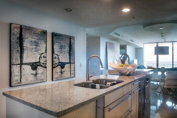 Online design Contemporary Kitchen by Henrika T. thumbnail