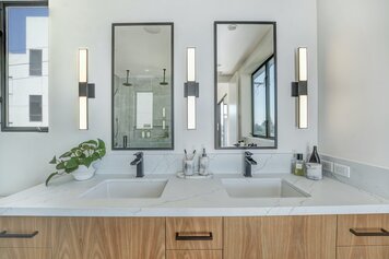 Online design Contemporary Bathroom by Kristin G. thumbnail