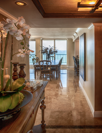 Online design Transitional Hallway/Entry by Theresa G. thumbnail