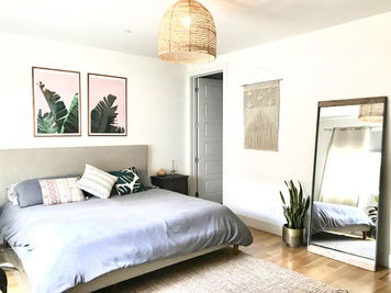 Online design Contemporary Bedroom by Casey H. thumbnail