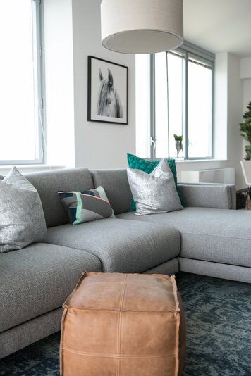 Online design Modern Living Room by Lindsay B. thumbnail