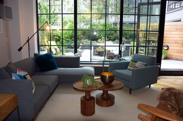 Online design Contemporary Living Room by Karin L. thumbnail