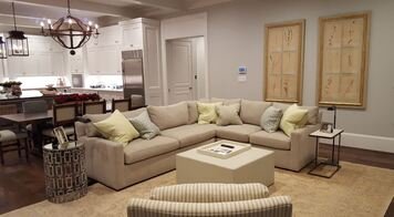 Online design Transitional Living Room by Emina A. thumbnail