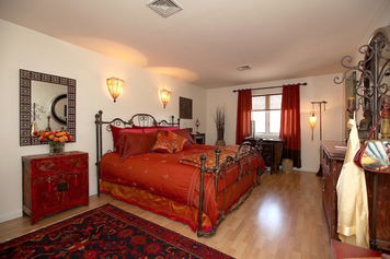 Online design Eclectic Bedroom by Jodi W. thumbnail