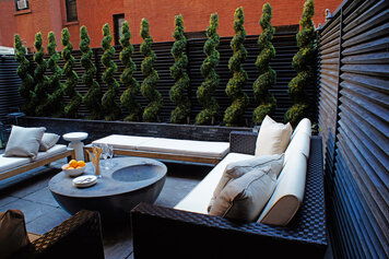 Online design Modern Combined Living/Dining by Renata G. thumbnail