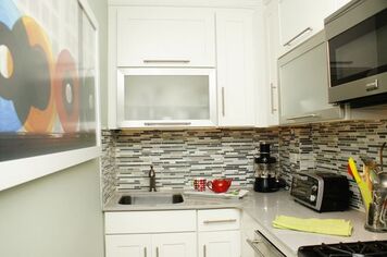 Online design Contemporary Kitchen by Renata G. thumbnail