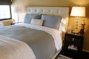 Online design Eclectic Bedroom by Renata G. thumbnail