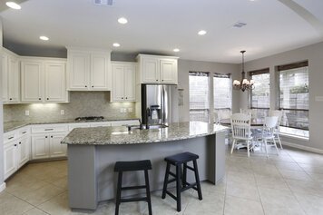 Online design Transitional Kitchen by Jessica C. thumbnail