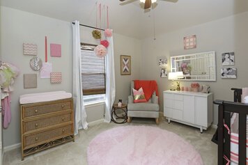 Online design Eclectic Kids Room by Jessica C. thumbnail