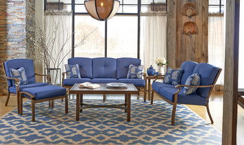 Online design Country/Cottage Living Room by Kelsey O. thumbnail