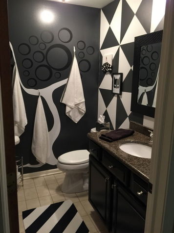 Online design Modern Bathroom by Catz D. thumbnail