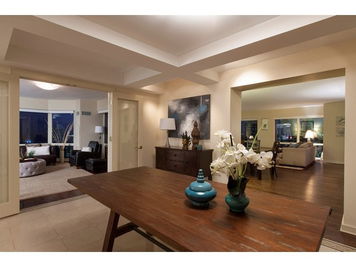 Online design Transitional Hallway/Entry by Rachel H. thumbnail