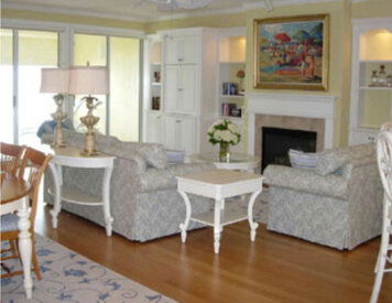 Online design Transitional Combined Living/Dining by Aleighen B. thumbnail
