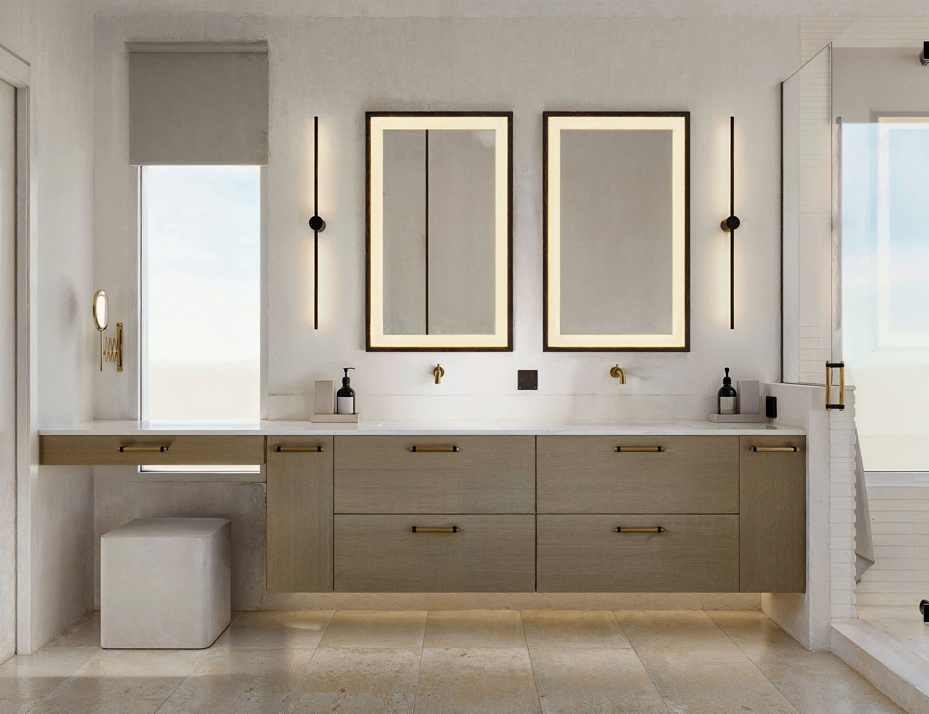 Online Designer Bathroom 3D Model 2