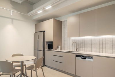 Top Contemporary Interior Designer, Yosef R. | Decorilla
