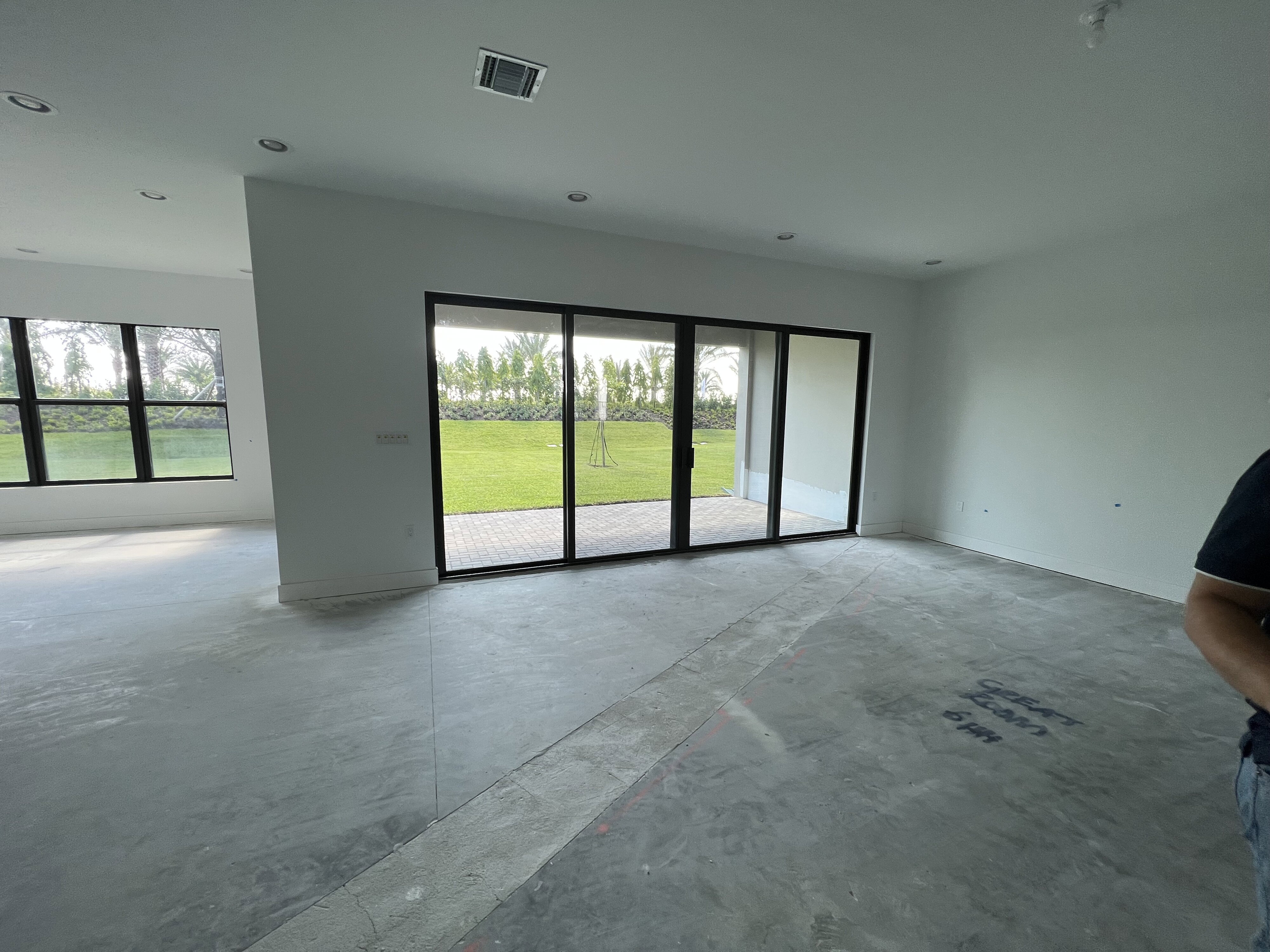 Diseñadores de Interiores en Línea para Combinación de Sala de Estar y Comedor