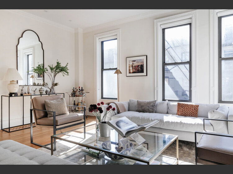 Gallery Detail: Tranquil Urban Living Interior Design
