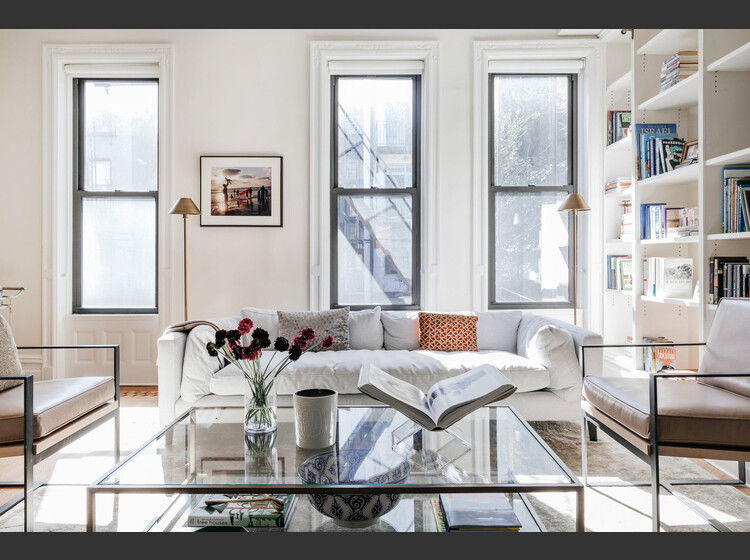 Photo inspiration: Curated Urban Living Interior Design Gallery View 19