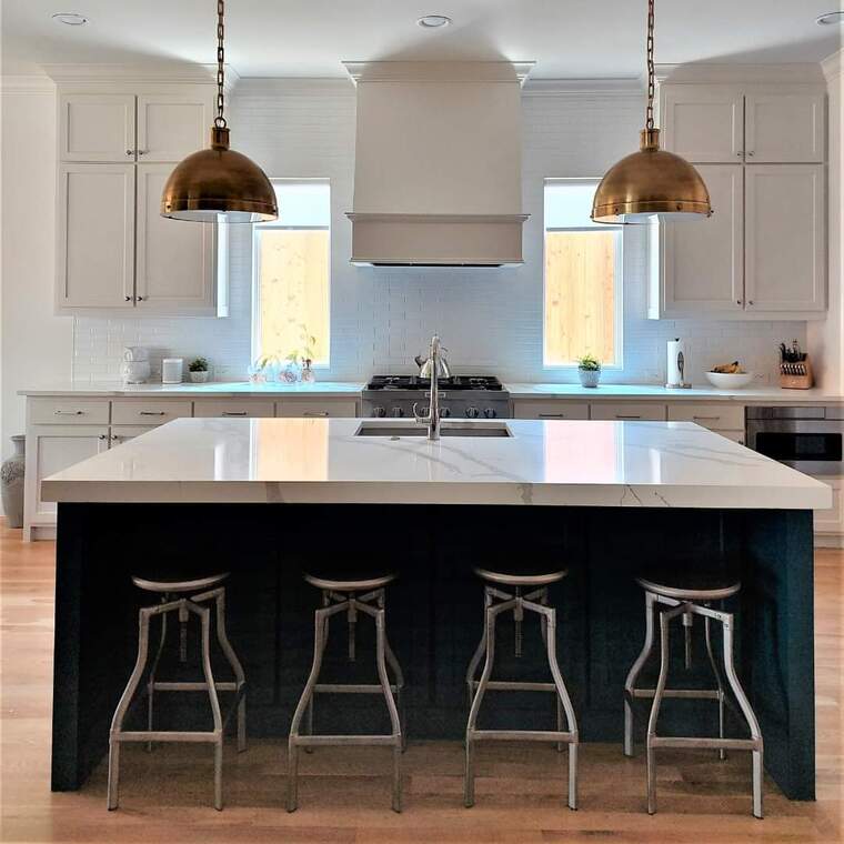Online design Modern Kitchen by Veronica S. thumbnail