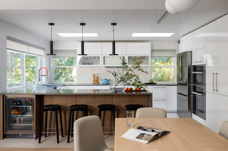 Online design Modern Kitchen by Alina H. thumbnail