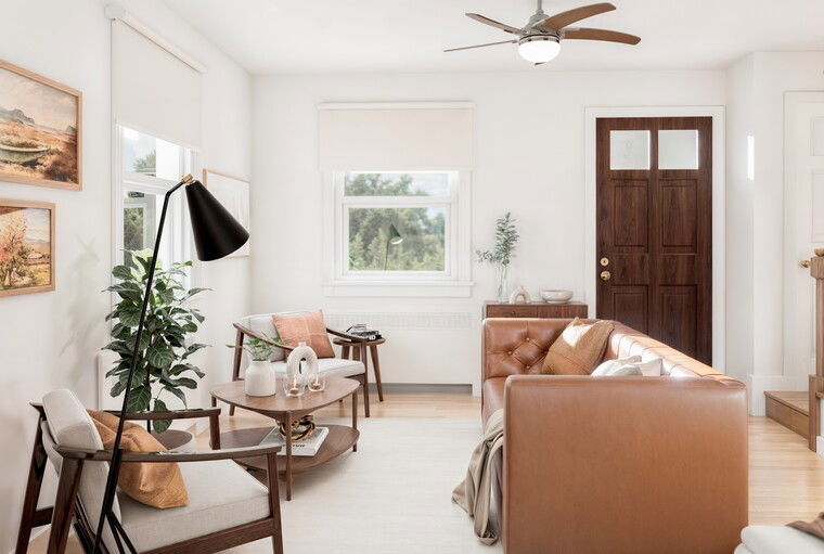 Online design Transitional Living Room by Lara D. thumbnail