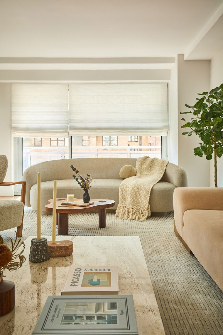 Online design Modern Living Room by Devanshi S. thumbnail