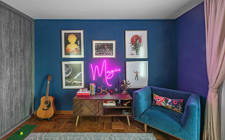 Online design Contemporary Home Office by Nazli U. thumbnail