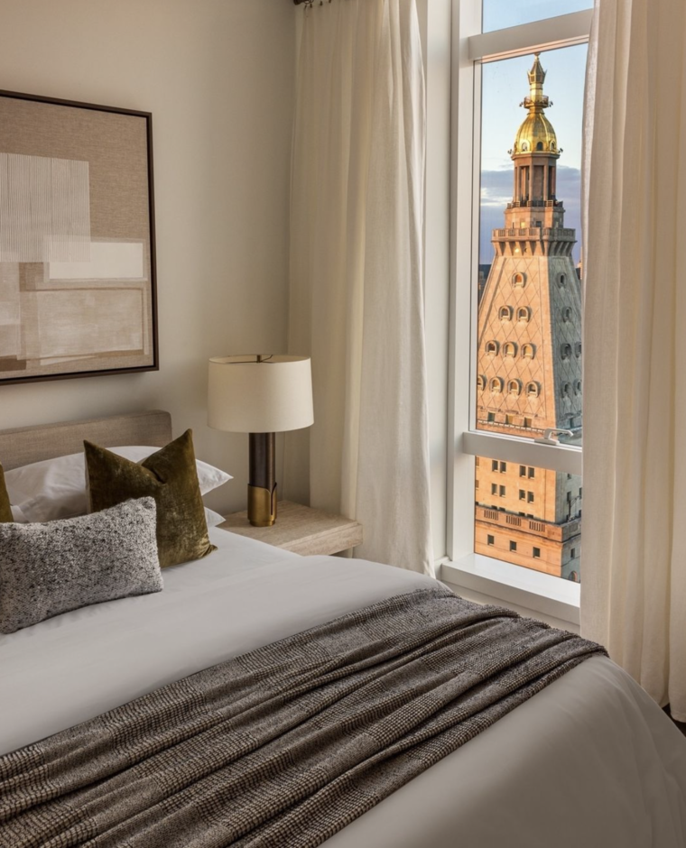 Online design Contemporary Bedroom by Leanna S. thumbnail
