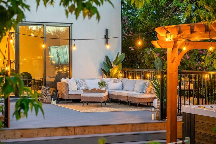 Online design Beach Patio by Renee G. thumbnail