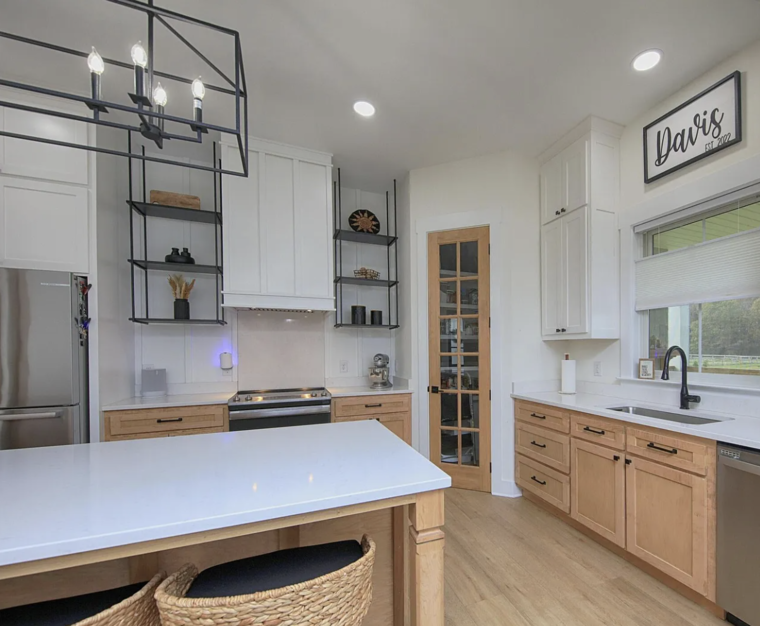 Online design Transitional Kitchen by Kayla T. thumbnail